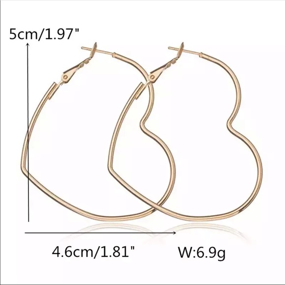 New Cute Hollow Big Heart Hoop Earrings - Picture 4 of 5